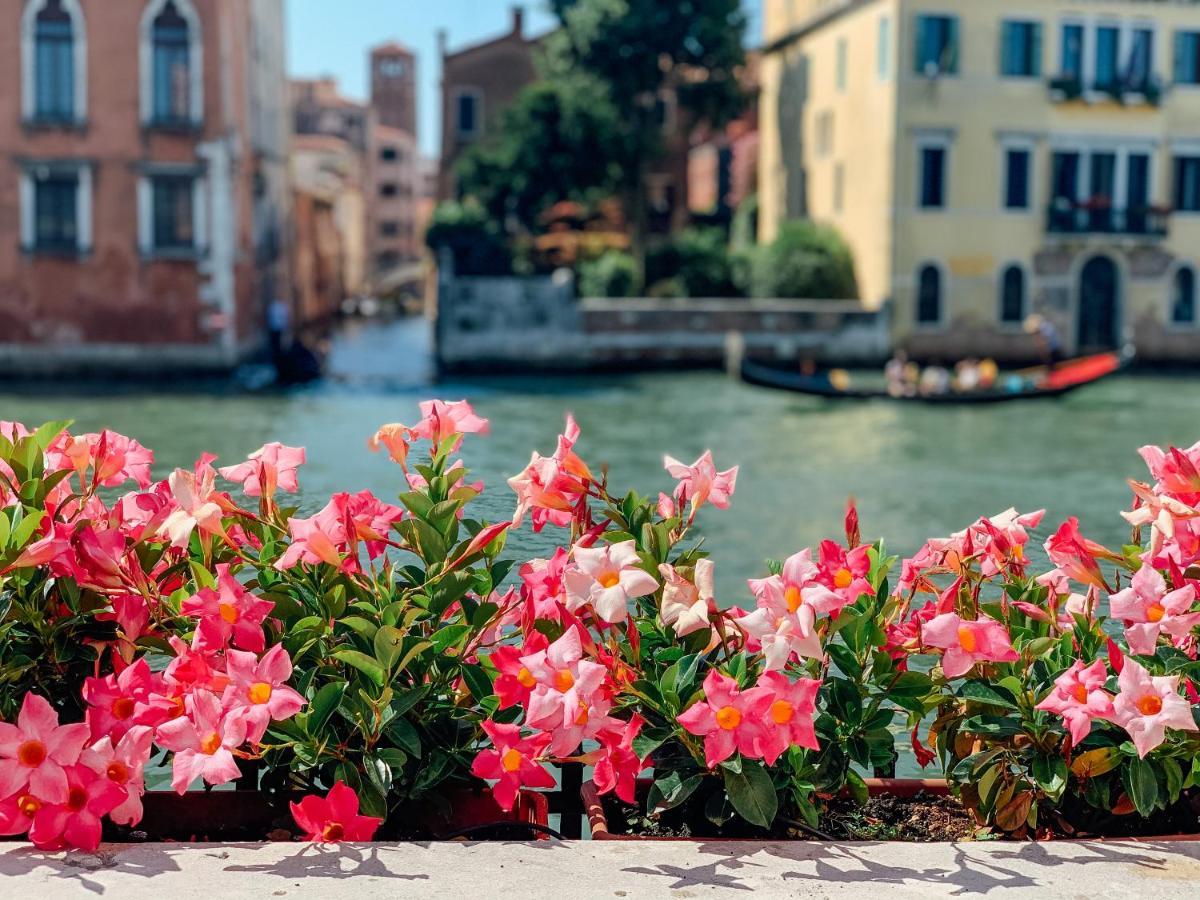 Ca' Dei Cuori On The Grand Canal Венеція Екстер'єр фото
